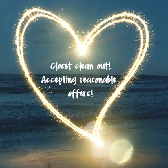 Like this listing to be notified of sales! - Picture 2 of 2